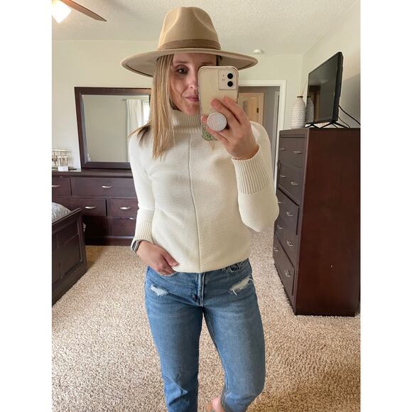 Talbots Ivory Long Sleeve Sweater Tunic Mock Neck Womens size xsmall - Picture 2 of 8